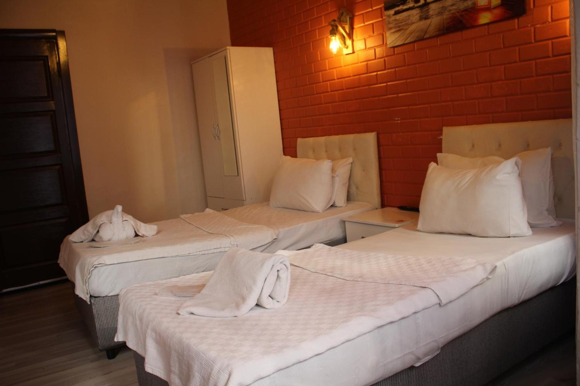 Taksim Bricktown Suite Istanbul Exterior photo