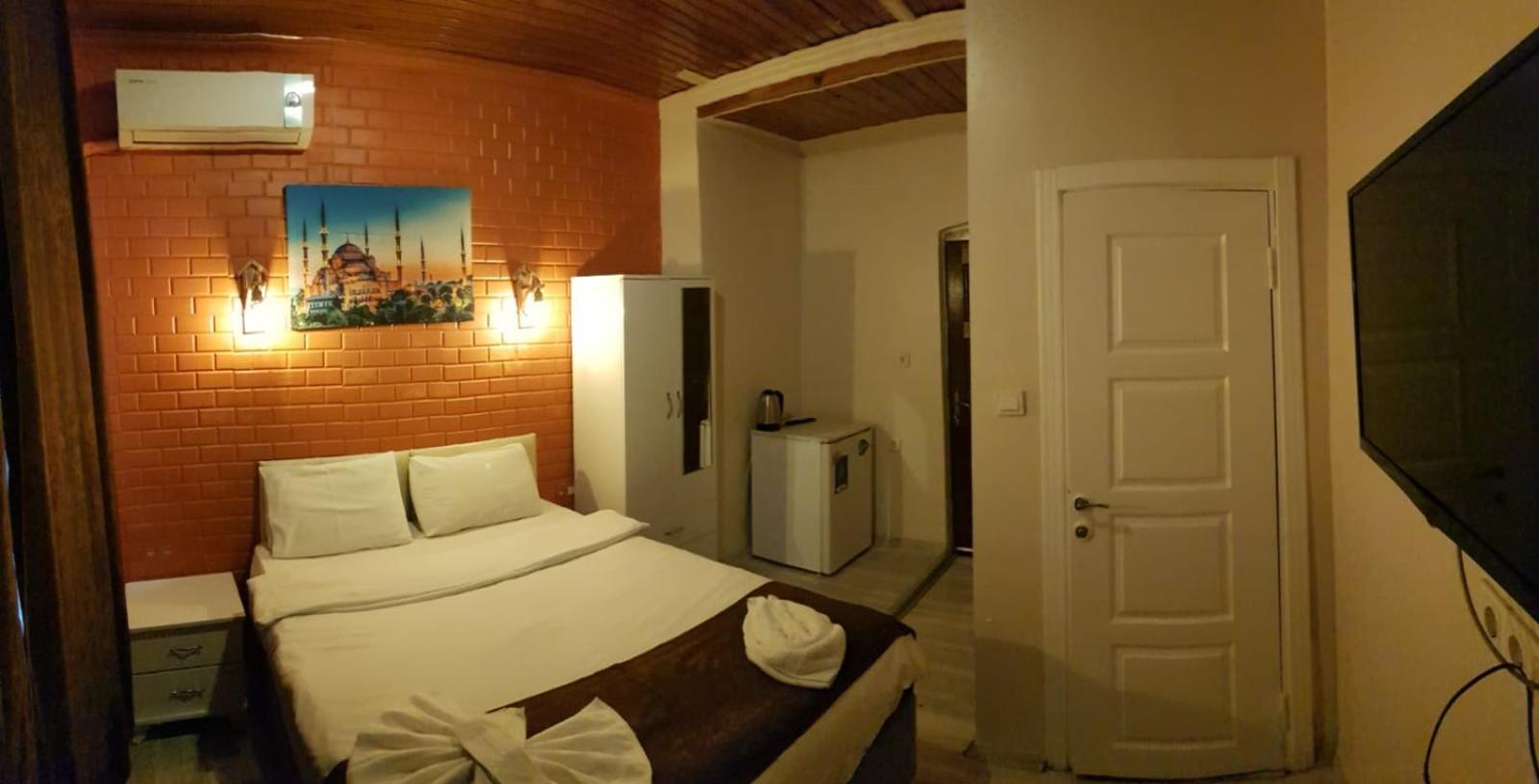 Taksim Bricktown Suite Istanbul Exterior photo